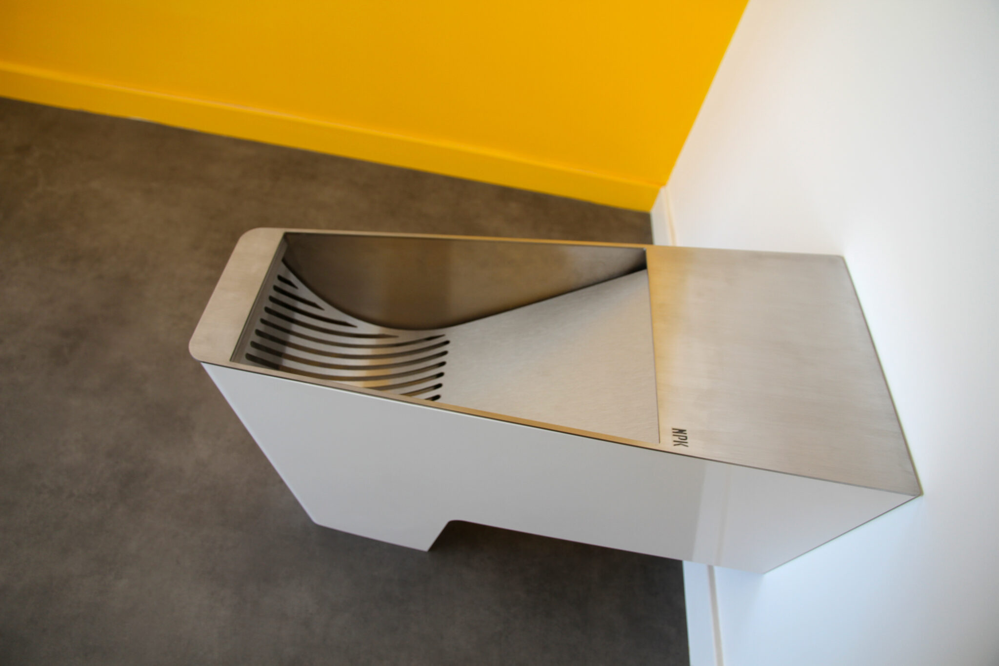 Waterless female urinal NPK / Ekovore